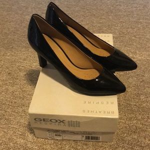 Slightly worn Geox patent leather pumps